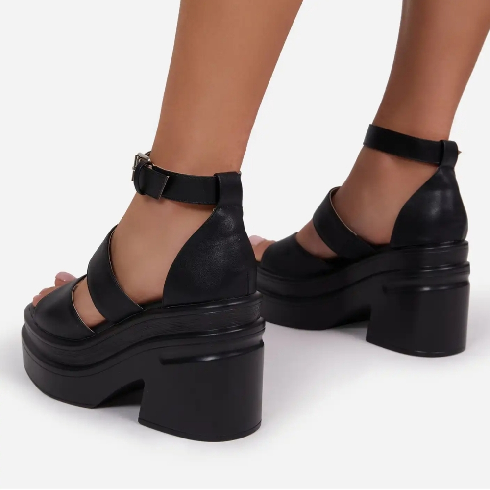 𝙇𝙖𝙨𝙩 9, 10 & 11🖤Summer Loving- Chunky Platform BLACK - Picture 4 of 5